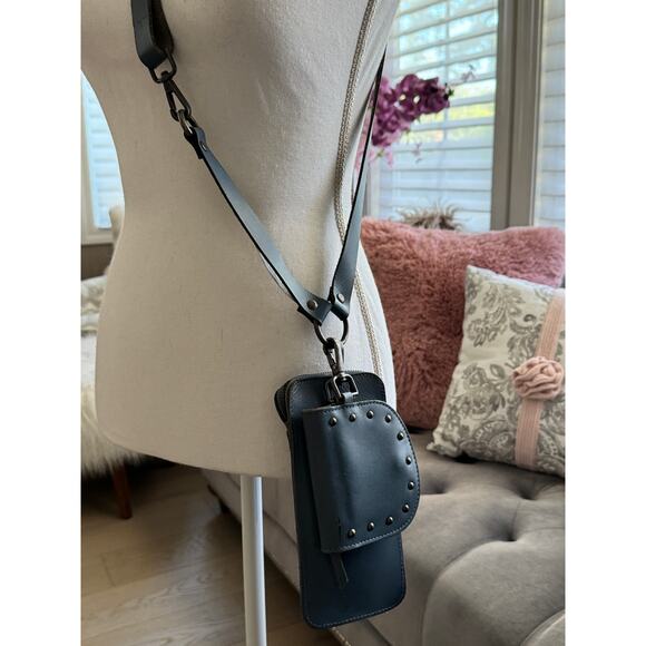 MSRP $88 NEW We The Free Clean Lines Double Pouch Crossbody | SAME DAY SHIP - Picture 1 of 6